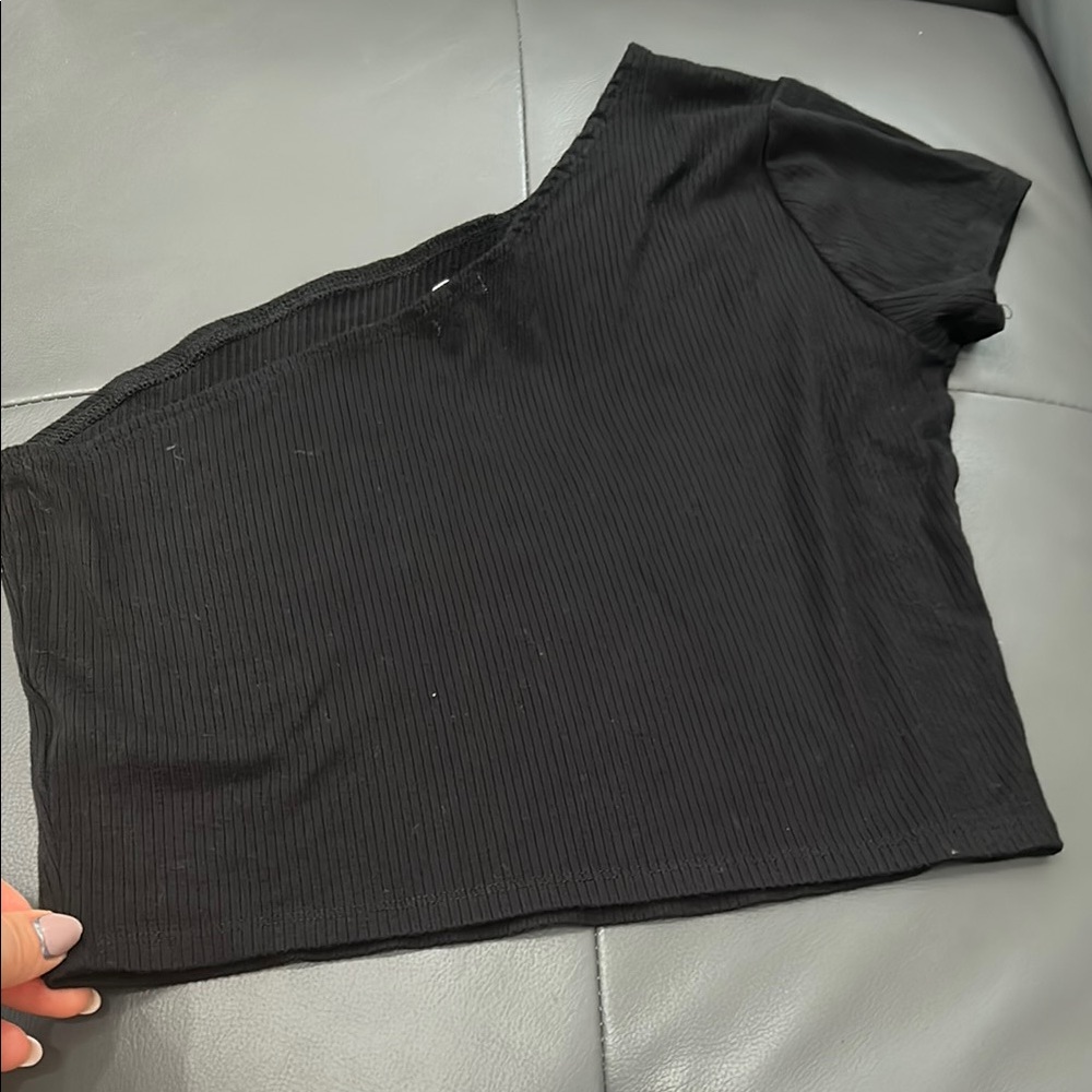 Garage Black One-Shoulder Ribbed Top size L